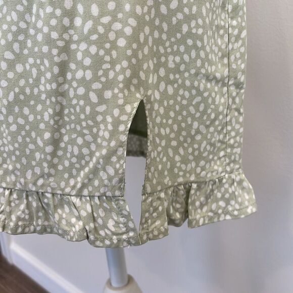 Le Lis Cream/Green “Dotted” Skirt - Picture 8 of 8